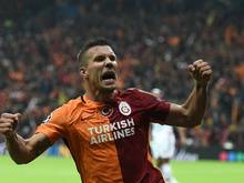 Podolski trifft doppelt und siegt mit Galatasaray
