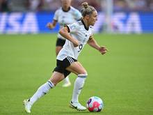 Svenja Huth sieht einen Fortschritt im Frauenfußball
