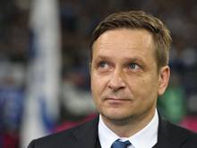 Hält weiterhin an Trainer Jens Keller fest: Horst Heldt