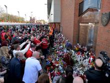 Große Anteilnahme: Blumen am Hillsborough Memorial