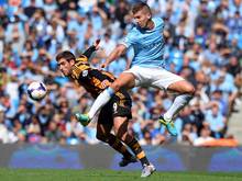 Nastasic (r.) soll die Defensive stabilisieren