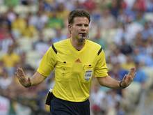 Hat die erste Partie souverän geleitet: Felix Brych