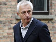 Van Marwijk denkt beim HSV an einen Psycho-Test