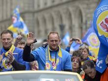 Lieberknecht bei der Aufstiegsfeier im Mai