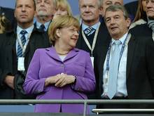 Angela Merkel gratuliert der DFB-Auswahl