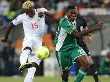 Trifft Für Burkina Faso: Aristide Bancé (l.)
