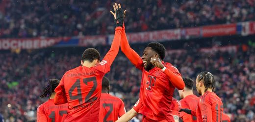 Alphonso Davies bleibt beim FC Bayern München: Hoffen auf den Domino-Effekt