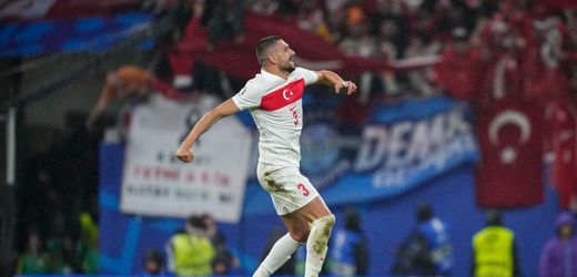 Fußball-EM 2024: Merih Demiral schockiert Österreich und schießt die Türkei ins Viertelfinale