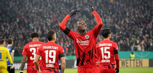 DFB-Pokal: Eintracht Frankfurt setzt sich spektakulär gegen Darmstadt 98 durch