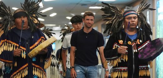 Vancouver Whitecaps: Thomas Müller wird am Flughafen begeistert empfangen