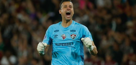Fußball in Brasilien: Keeper Fábio stellt Weltrekord auf – 1390 Profispiele