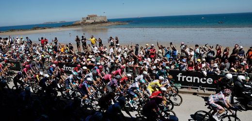 7. Etappe der Tour de France: Tadej Pogačar auf den Spuren des großen Bernard Hinault