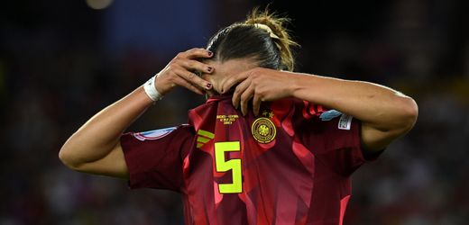 EM 2025: Deutschland unterliegt Schweden 1:4 – Sturm, Drang, Schiffbruch