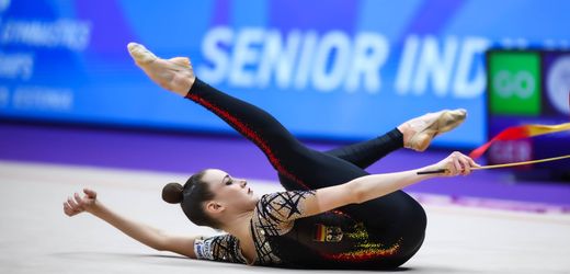 EM der Rhythmischen Sportgymnastik: Varfolomeev ist nur bei »40 Prozent« und turnt dennoch zu Gold