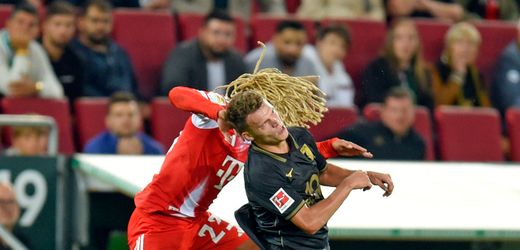 FC Bayern München: Sacha Boey entschuldigt sich öffentlich bei Robin Fellhauer