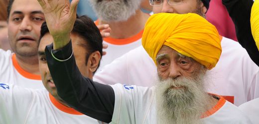 Fauja Singh: Ältester Marathonläufer der Welt stirbt mit 114 Jahren bei Verkehrsunfall