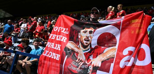 FC Liverpool beginnt erstes Testspiel mit Gedenkfeier für Diogo Jota