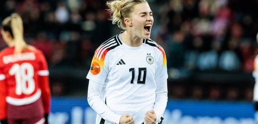 Fußball: DFB-Frauen feiern Kantersieg gegen Schweiz