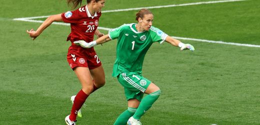 EM 2025: Ann-Katrin Bergers riskante Spielweise gegen Dänemark sorgt für Diskussionen