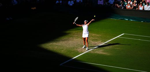 Tennis: Iga Świątek steht nach Sieg gegen Belinda Bencic im Wimbledon-Finale