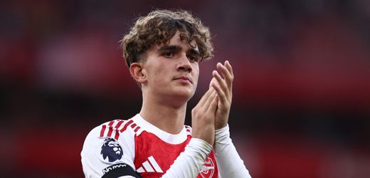 Premier League: FC Arsenal setzt 15 Jahre alten Max Dowman ein – der holt Elfmeter raus