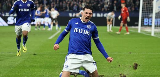 FC St. Pauli verliert beim FC Schalke 04, Holstein Kiel rettet Remis bei Hertha BSC
