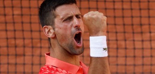 French Open: Novak Djokovic und Carlos Alcaraz setzen sich durch – und treffen sich zum Showdown im Halbfinale