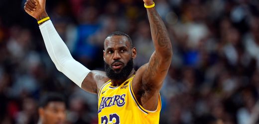 NBA: LeBron James verlängert Vertrag bei den Los Angeles Lakers und verzichtet offenbar auf Spitzengehalt