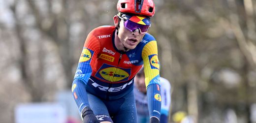 Paris-Nizza: Radprofi Mattias Skjelmose stürzt schwer und muss ins Krankenhaus