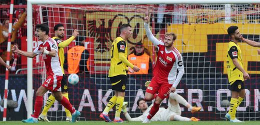 Fußball-Bundesliga: Borussia Dortmund enttäuscht bei Union Berlin, Bayer Leverkusen patzt auch