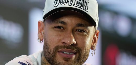 Fußball: Neymar trägt bei Instagram Trikot des FC St. Pauli und erntet Kritik