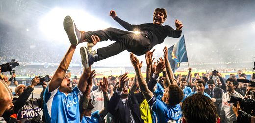 SSC Neapel: Wie Antonio Conte sein Team zum Meistertitel führte