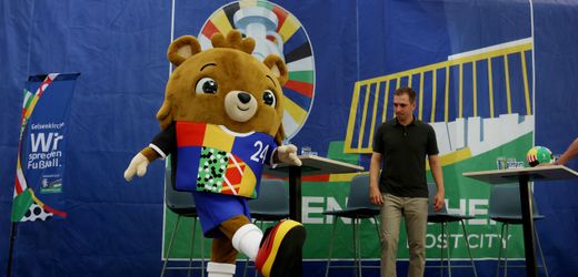 Fußball-EM - Auslosung in Hamburg: Teams, Töpfe, Tickets