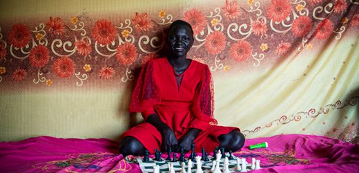 Kenia: Wie 450 Schachspiele im Flüchtlingscamp eine Art der Befreiung sind
