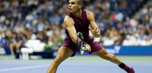 US Open: Carlos Alcaraz überrascht mit neuer Frisur