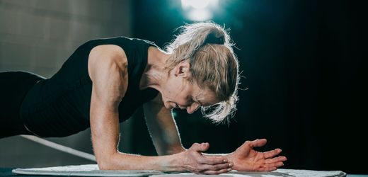 Planking-Weltrekordlerin mit 58: »Mir hat es geholfen, ich hatte seitdem keine Rückenprobleme«