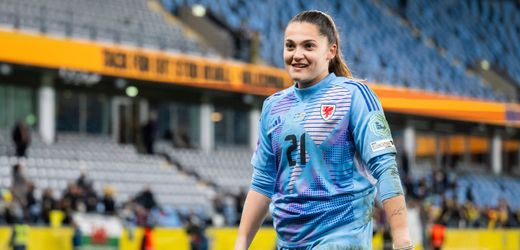 Fußball-EM: Wales-Nationaltorhüterin Safia Middleton-Patel über Autismus
