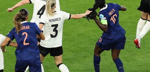 Fußball-EM 2025: DFB-Sportdirektorin Nia Künzer blamiert sich mit Erklärung zu Hendrich-Rot