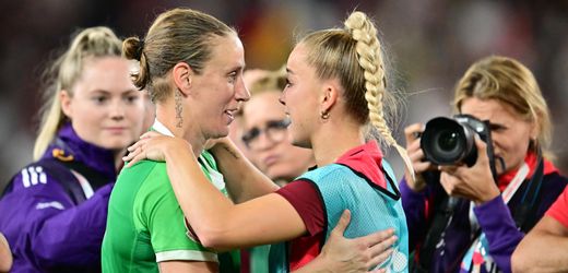 Florian Wirtz ist Fußballer des Jahres, Ann-Katrin Berger und Giulia Gwinn siegen bei den Frauen