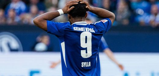 Zweite Fußball-Bundesliga: FC Schalke 04 verliert nach 3:0-Führung gegen SV Darmstadt 98