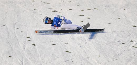 Weltcup in Willingen: »Darf nicht passieren« - gefährlicher 161-Meter-Flug beschäftigt Skispringer